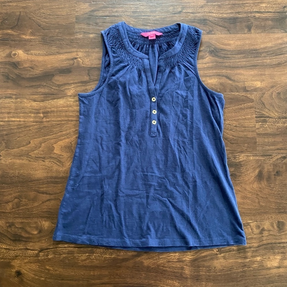 Lilly Pulitzer Essie Tank Top 
True Navy
Size Small